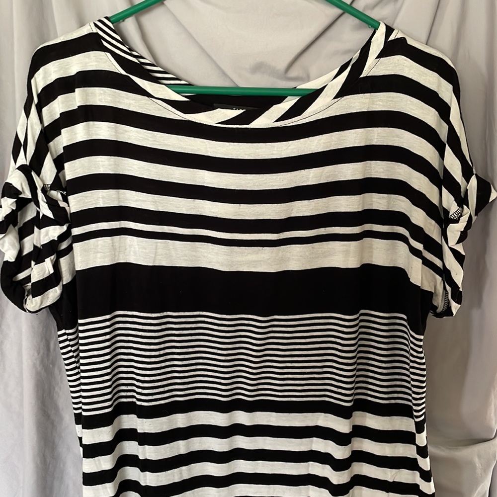 Striped Top - Picture 2 of 8